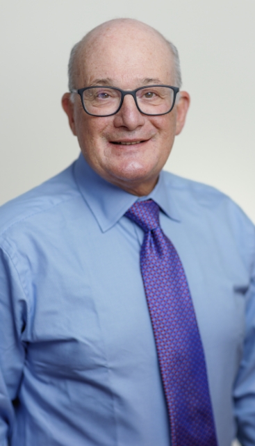 Massapequa Park dentist Doctor Allan S Mohr