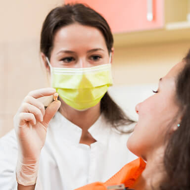 An emergency dentistry patient at Dr. Mohr's Long Island dental practice