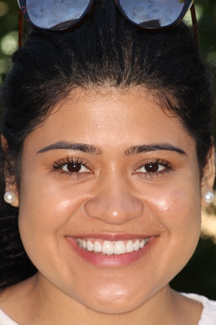 Headshot of Karen after veneers